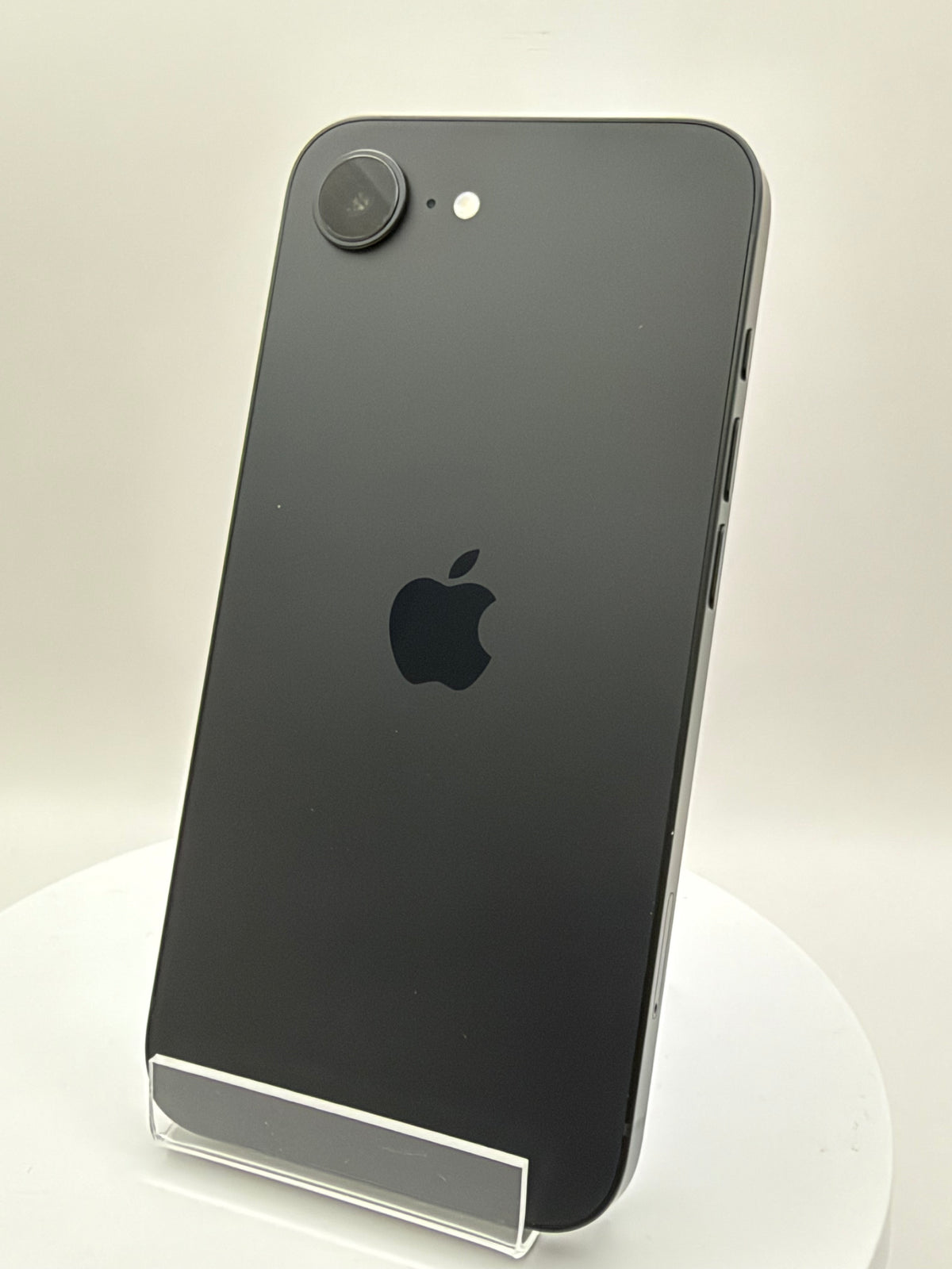 Apple iPhone 16 e 128 GB Schwarz