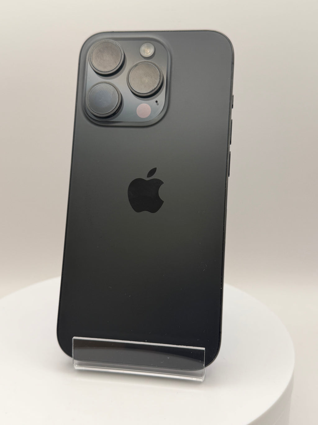 Apple iPhone 15 Pro 128 GB Titan Schwarz